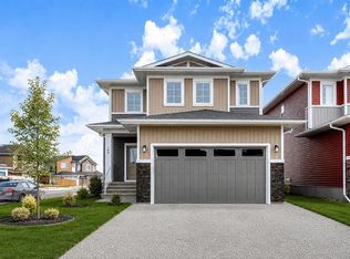 198 NW Dawson Harbour Hl, Chestermere, AB T1X2A2