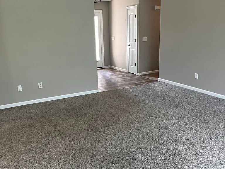 2345 Lark Ln — Photo 2