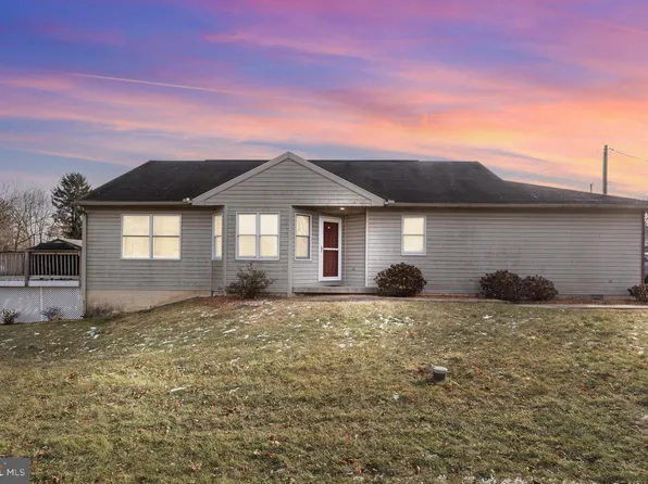 24 Lancaster Ave, Enola, PA 17025