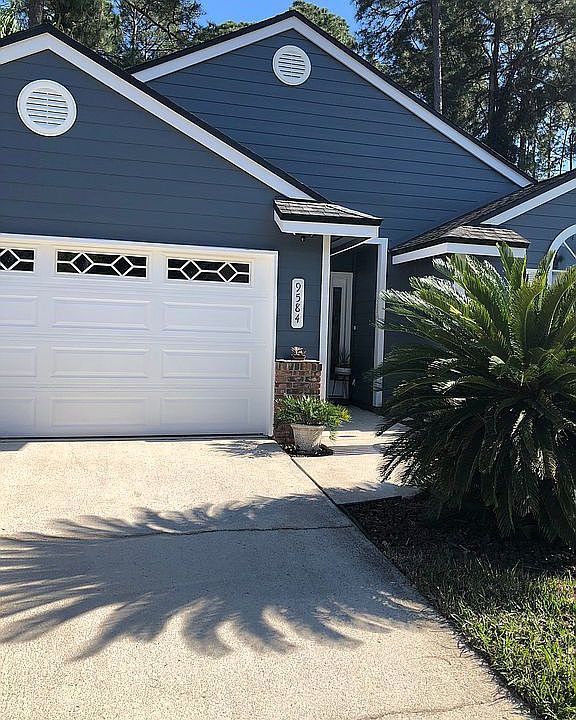2nd image of 9584 Glenn Abbey Way