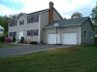5 Phillips Pl, Hadley, MA 01035