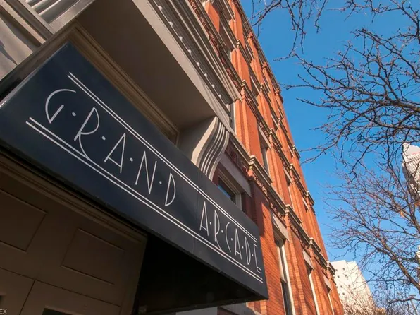 408 W Saint Clair Ave APT 308, Cleveland, OH 44113