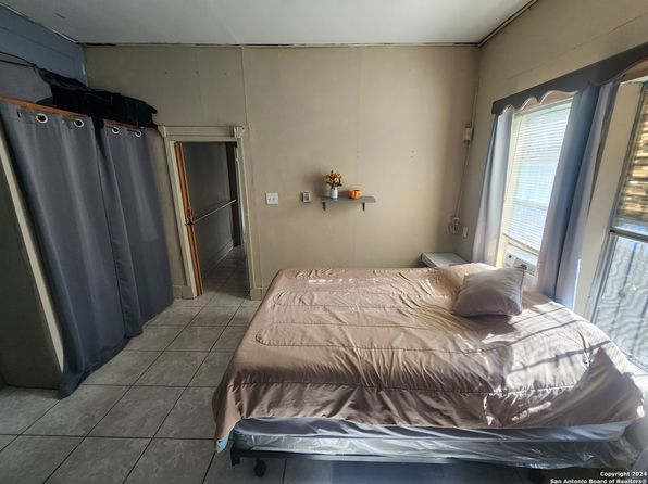 san-antonio-texas-26121217 picture