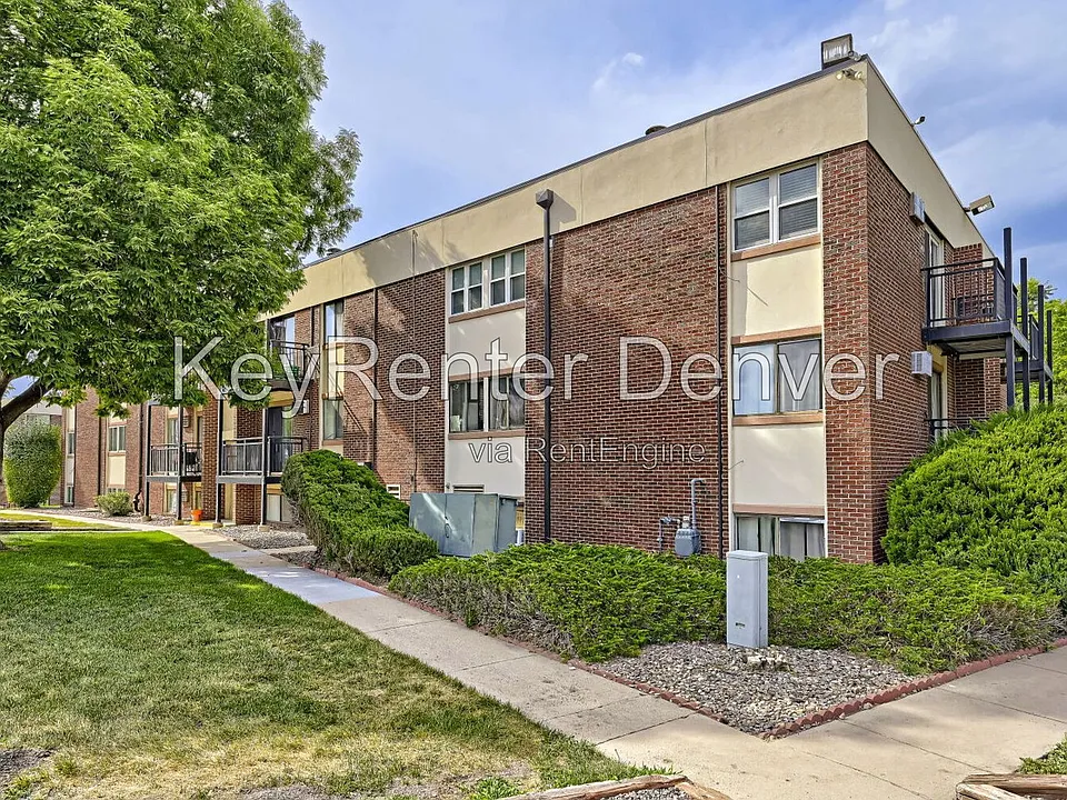 5995 W Hampden Ave #C20