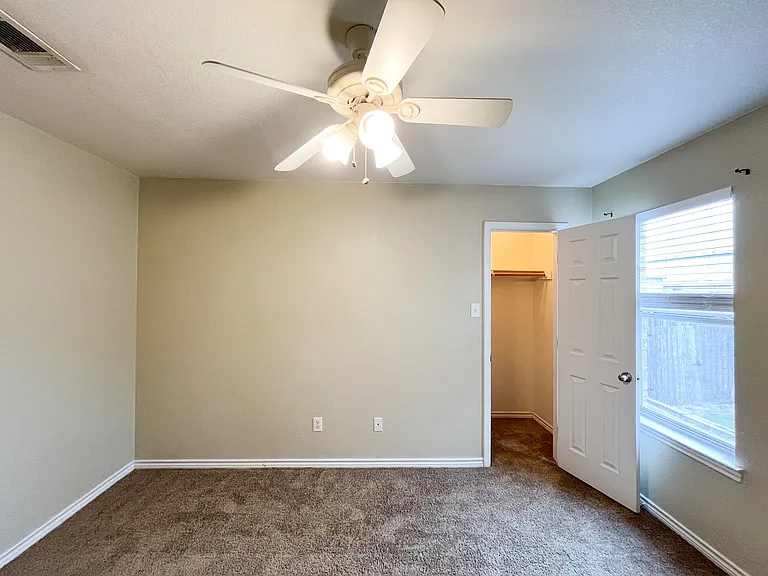 310 N 10th St #B — Photo 27