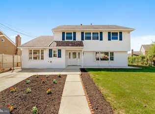 1866 Merlin Pl, Philadelphia, PA 19116