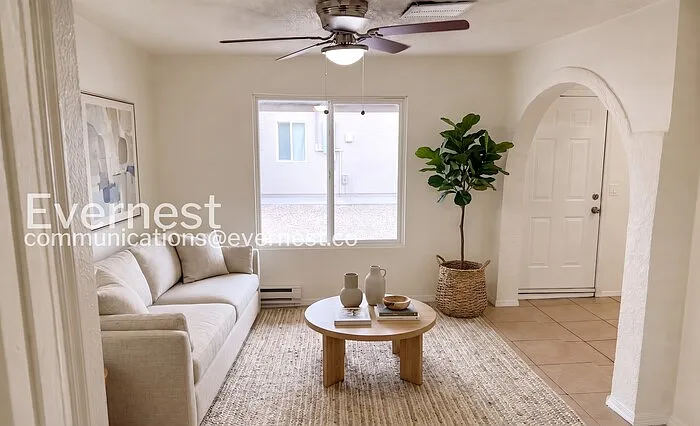 2 bed, 1.0 bath, 946 sqft, $1,199 — Photo 1