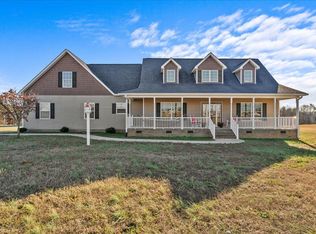 1520 E Cherokee St, Chesnee, SC 29323