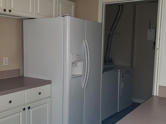4th image of 5560 Metrowest Blvd Unit 105
