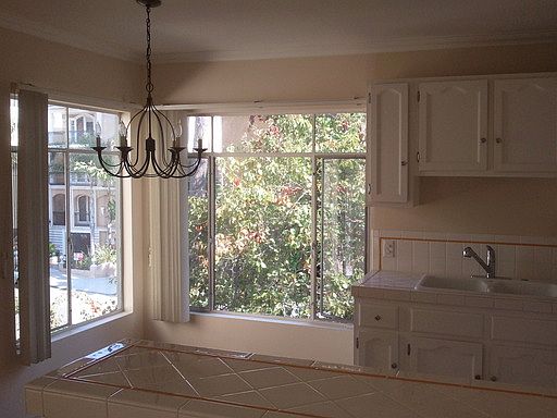 5th image of 11965 Montana Ave APT 10