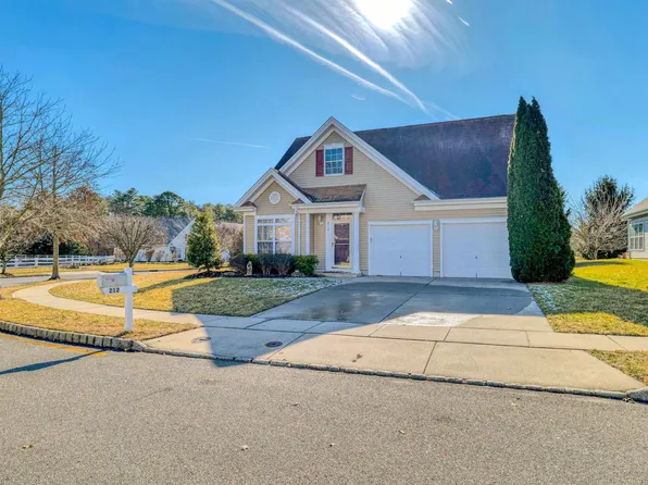 212 Lander Rd, Egg Harbor Township, NJ 08234