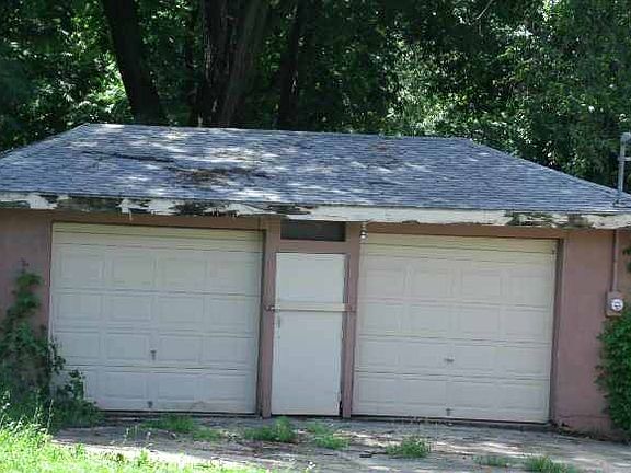 5th image of 5508 Bales Ave