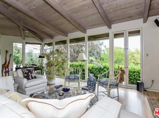 10524 Sandall Ln, Los Angeles, CA 90077