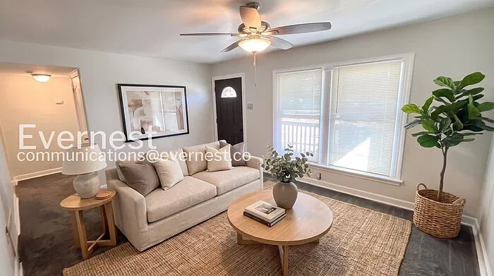2 bed, 1.0 bath, 877 sqft, $1,200 — Photo 3