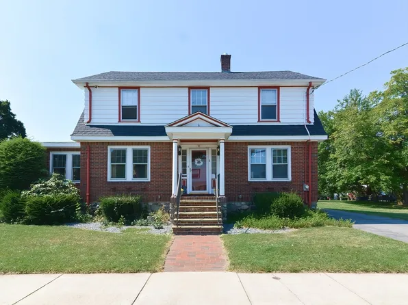 1 Central St, Woburn, MA 01801