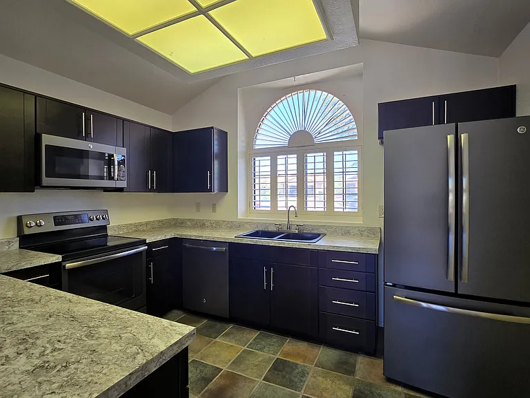 10151 E Karen Pl — Photo 11