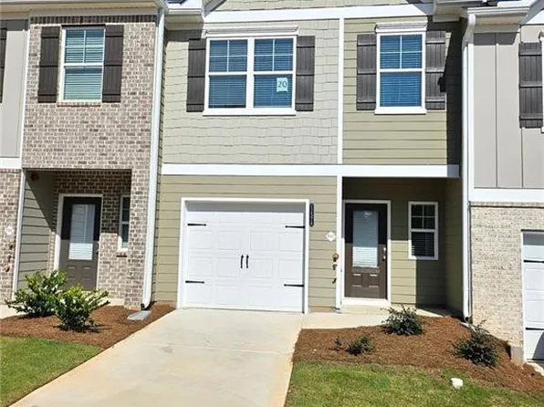 11576 Chatham Dr, Hampton, GA 30228