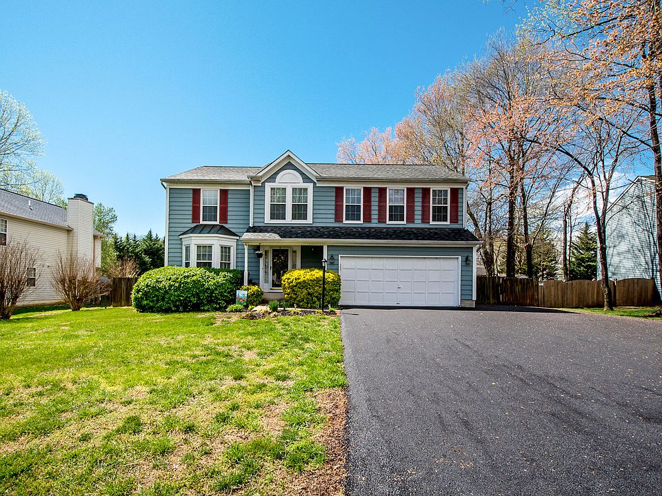 1st image of 20 Mundy Ln