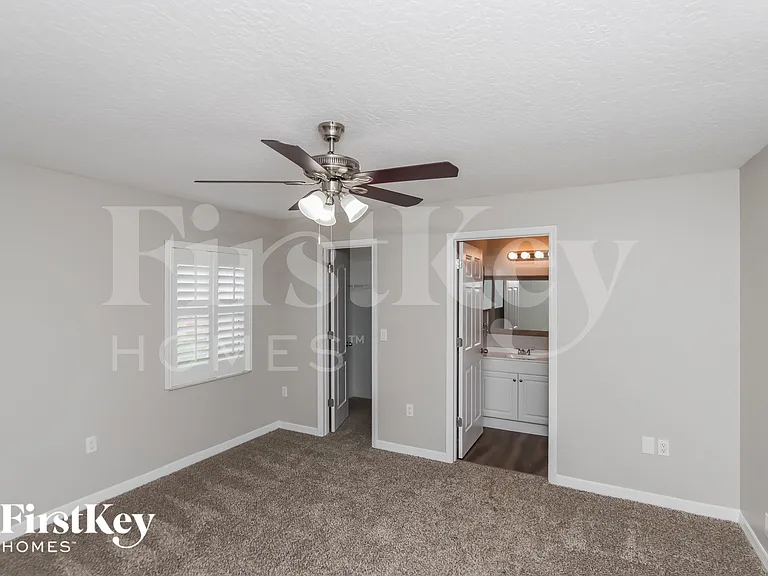 1309 Buffing Cir SE — Photo 8
