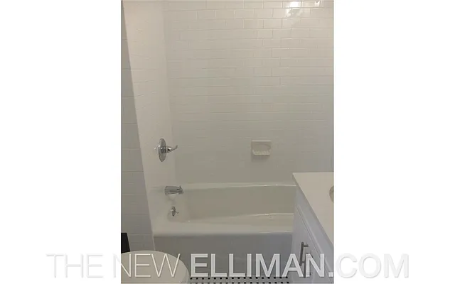 Rented by Douglas Elliman | media 16