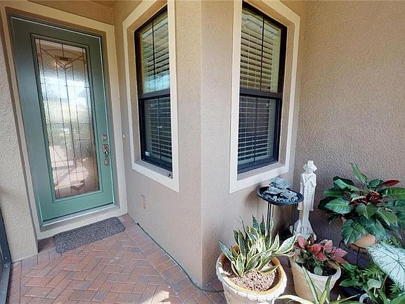 4th image of 5725 Mayflower Way
