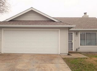 1920 Oostburg Ct, Modesto, CA