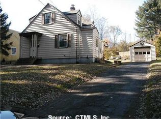 246 Battis Rd, Hamden, CT 06514