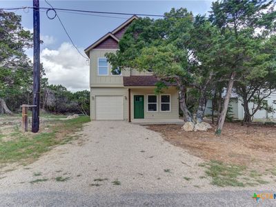 1577 Whispering Hills Dr, Canyon Lake, TX, 78133