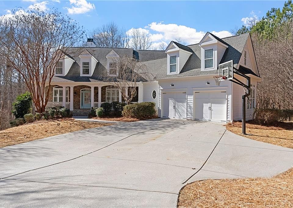 1st image of 200 Autumn Brook Dr