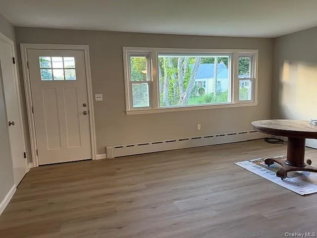 75 Hillside Ave — Photo 3
