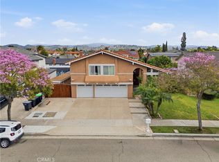 369 S Jennifer Ln, Orange, CA 92869
