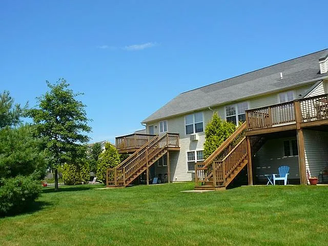 3495 Post Rd #1 — Photo 10