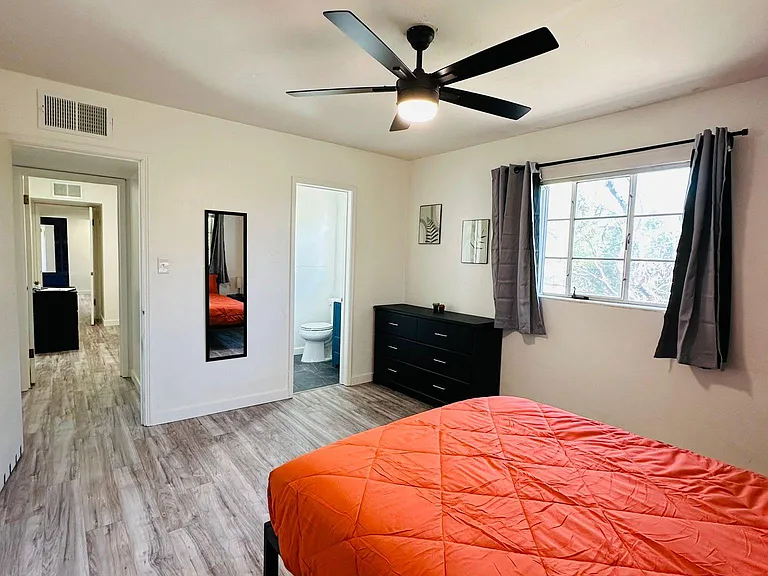 3010 E Copper St — Photo 20