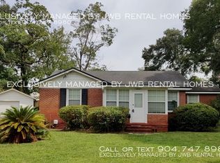 2823 Seville Ct, Jacksonville, FL 32207