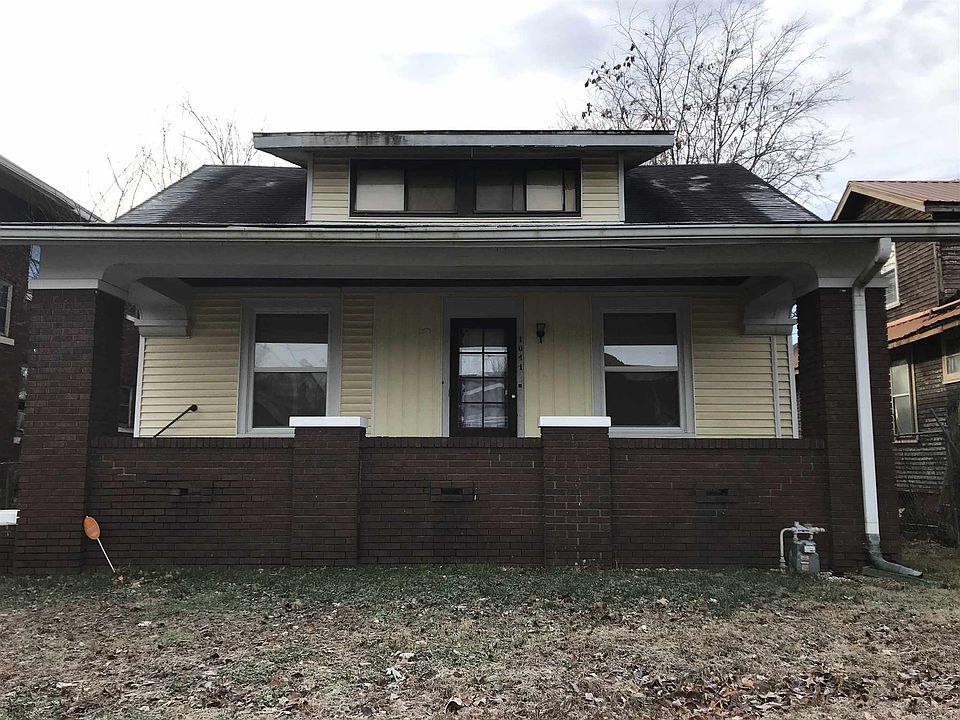 1st image of 1041 E Blackford Ave
