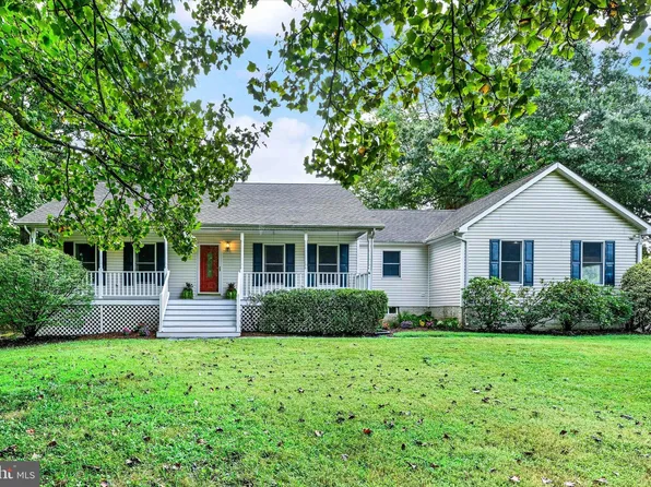 140 Old Solomons Island Rd, Lothian, MD 20711
