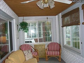 2nd image of 271 Roosevelt Ave