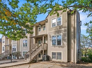 927 Auburnview Dr, Cincinnati, OH 45206