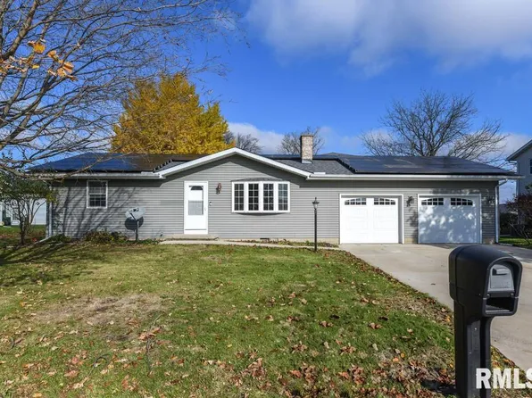 1011 E Madison St, Metamora, IL 61548