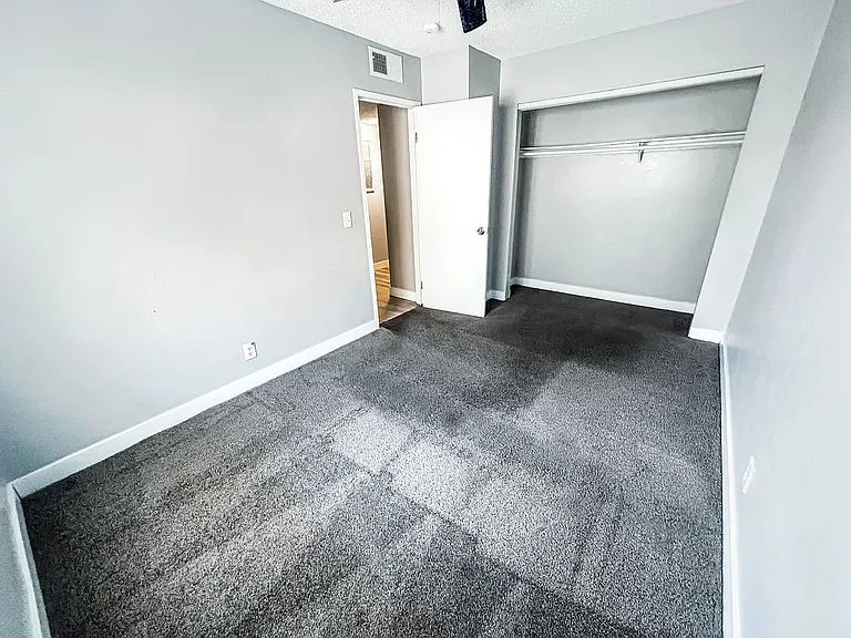 1305 Kari Lee Ct — Photo 15