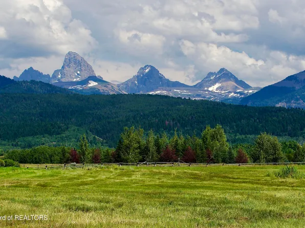 1990 Snow Crest Ranch Dr, Driggs, ID 83422