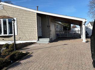 42 Boulevard E, Keyport, NJ 07735