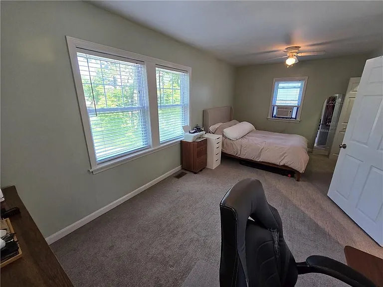 180 S Main St #3 — Photo 17
