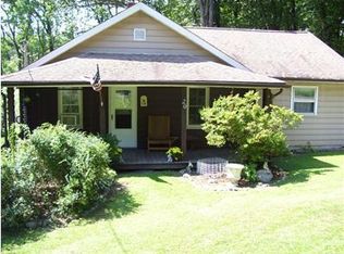 20 Old Ledgewood Rd, Flanders, NJ 07836