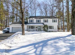 50 Timberline Dr, Poughkeepsie, NY 12603