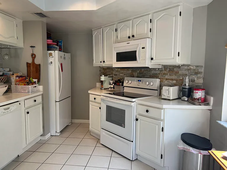 13 Uno Lago Dr — Photo 10