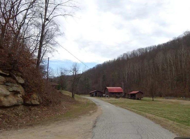 2nd image of 900 Billy Branch Rd