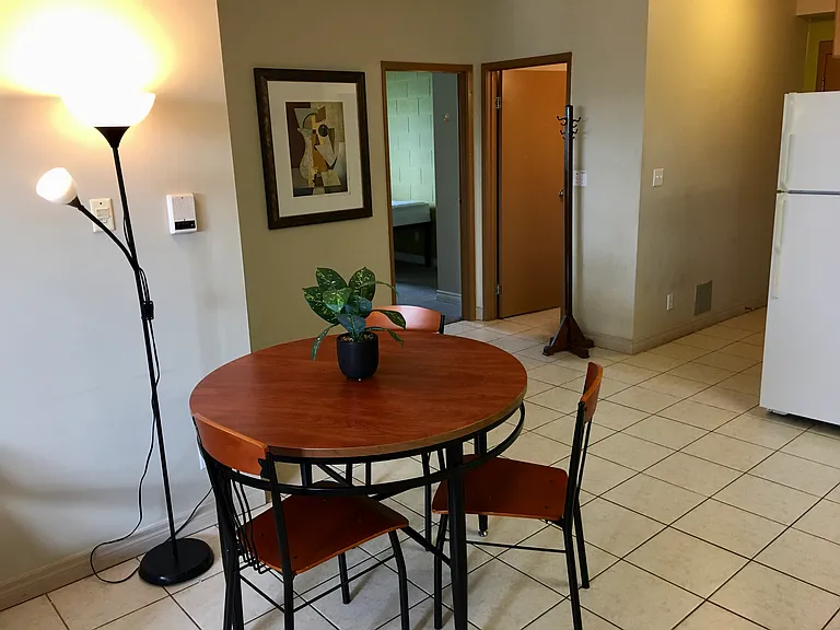 253 Lester St #302-2 — Photo 6