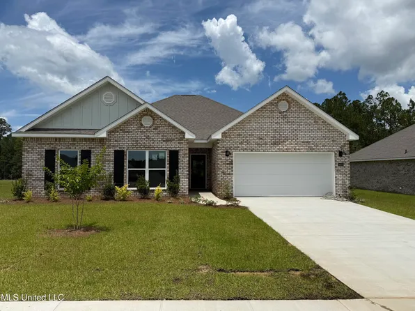 16031 Blue Ridge Dr, Gulfport, MS 39503
