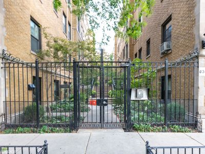 640 W Waveland Ave APT 3E, Chicago, IL, 60613
